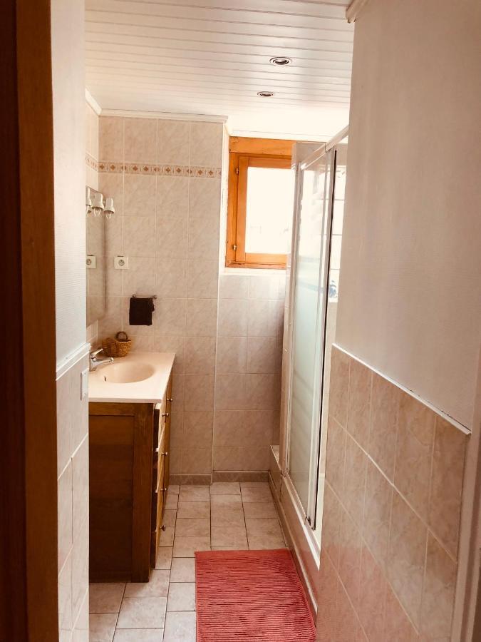 Spacieux Et Elegant Appartement Idealement Situe. Chamouilley Exteriér fotografie